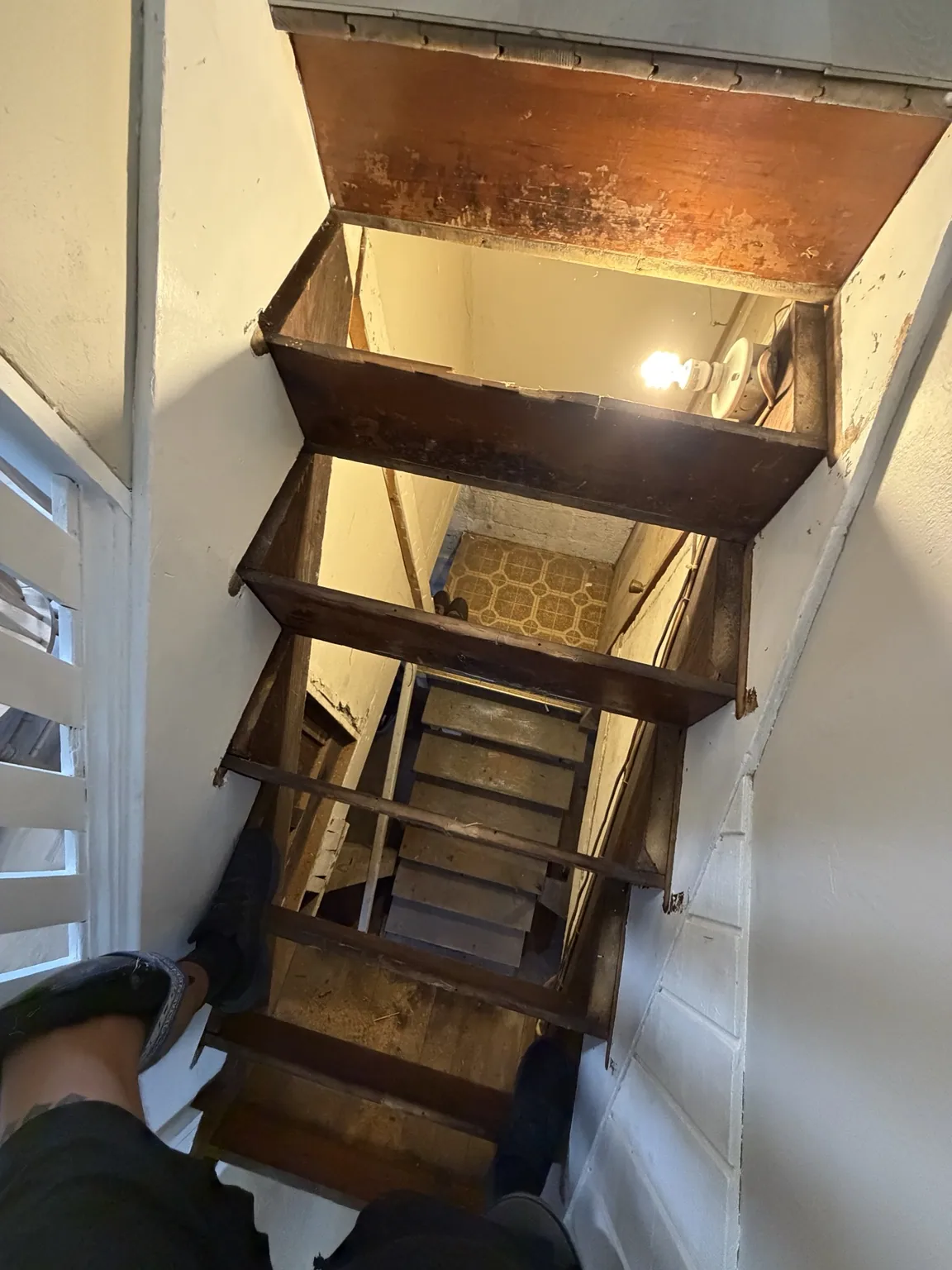 Staircase structure and renovation preparation